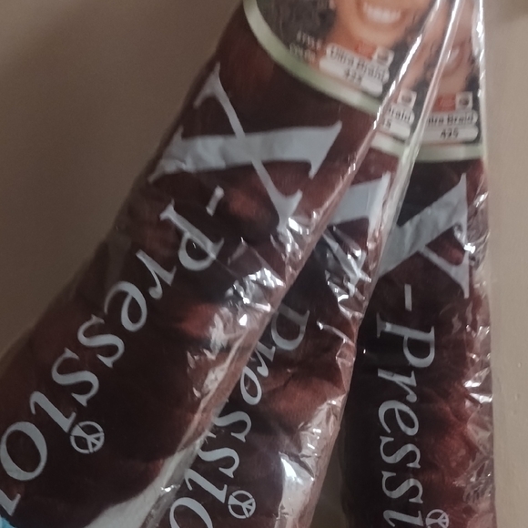 X-Pression Hair Extensions - Picture 3 of 6